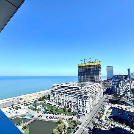 Batumi Deluxe Apartments Buitenkant foto