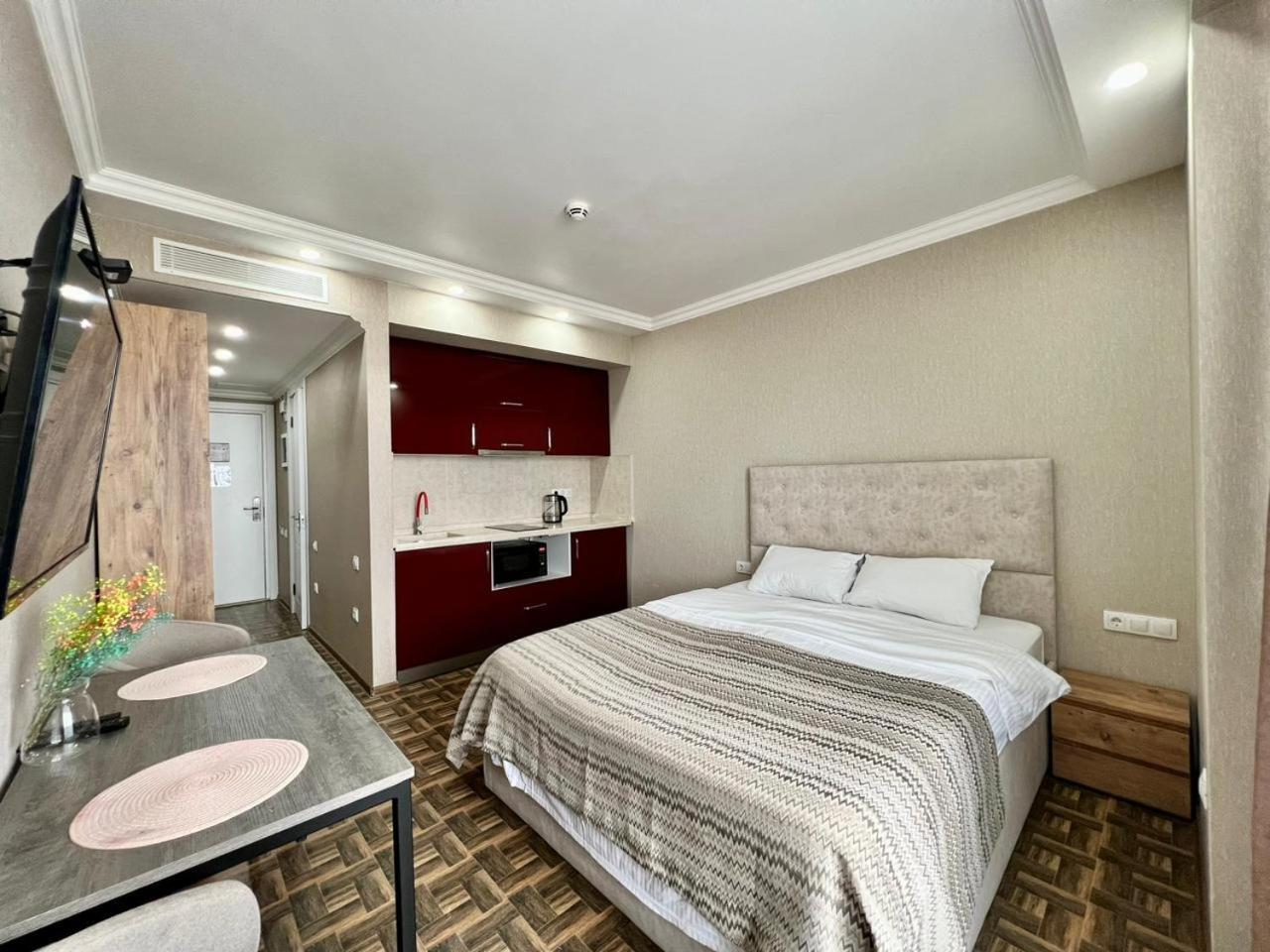 Batumi Deluxe Apartments Buitenkant foto