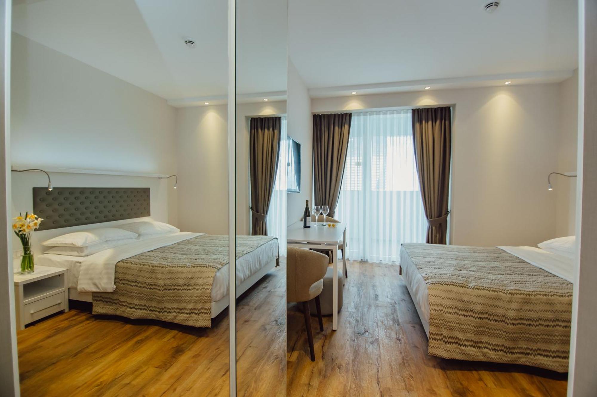 Batumi Deluxe Apartments Buitenkant foto