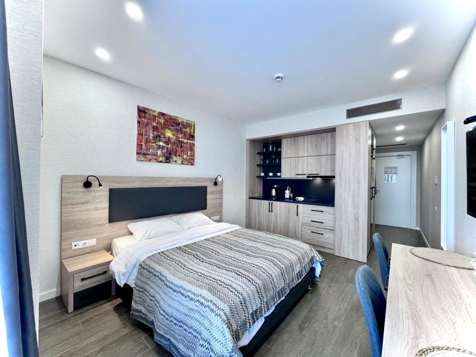 Batumi Deluxe Apartments Buitenkant foto